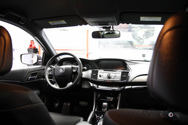 BlackVue DR650S-2CH-IR dash cam installed in 2016 Honda Accord Sport