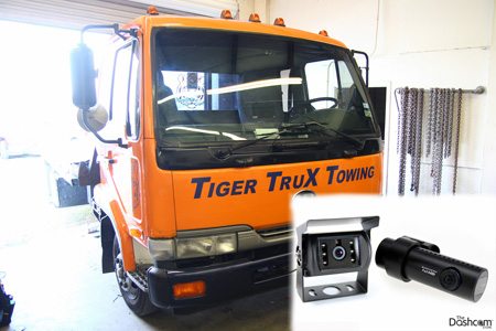 BlackVue DR650GW-2CH-Truck & Rearview Backup Camara Display Kit Installed in a 2003 Nissan UD Fleet Tow Truck
