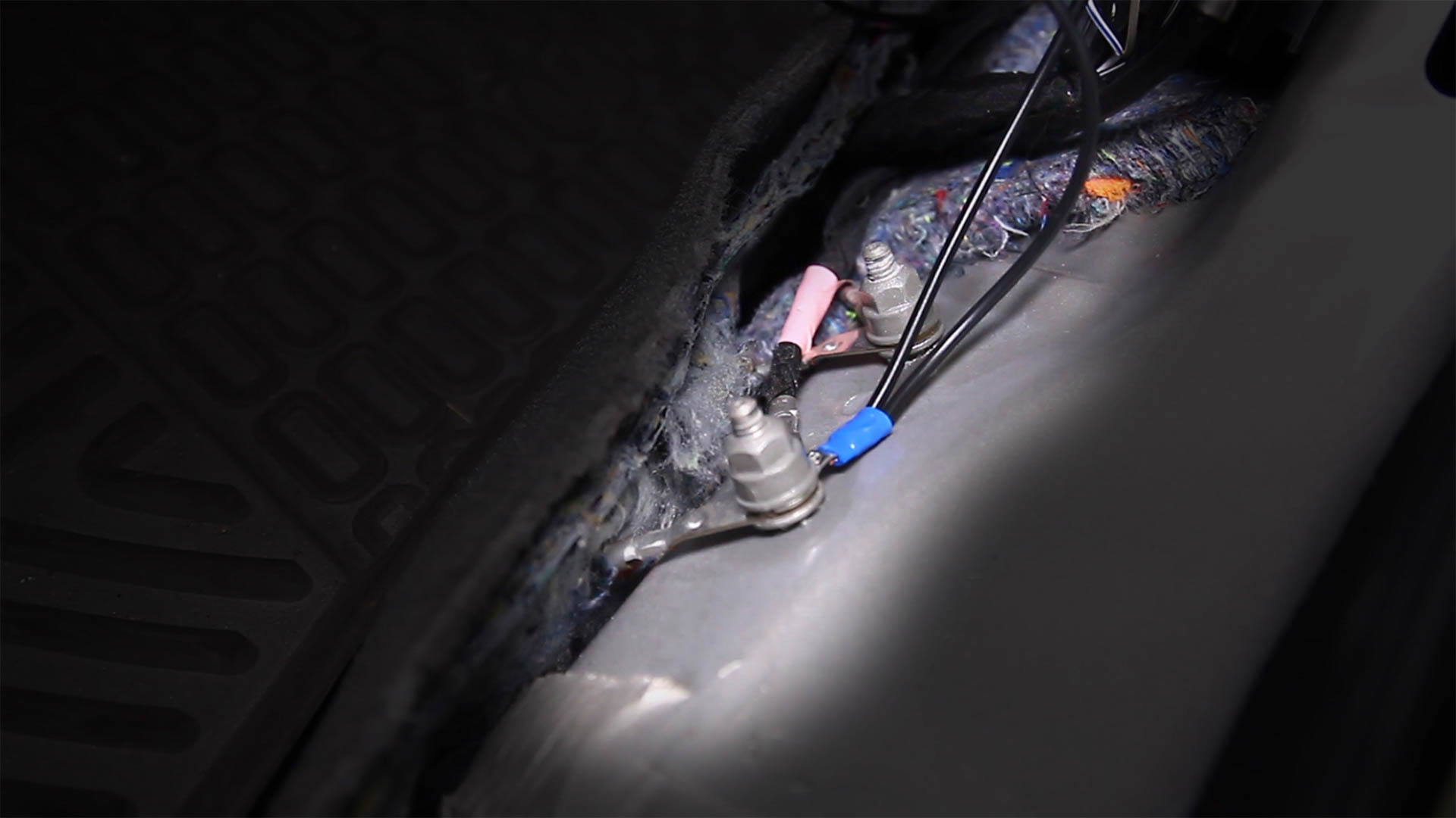 How To Identify A Good Vehicle Ground Point Dashcam Installation How To Identify A Good Vehicle Ground Point Dashcam Installation