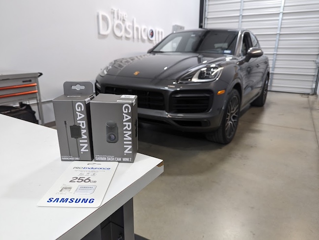 https://www.thedashcamstore.com/content/images/installation-thumbs/thedashcamstore.com-2022-Porsche-Cayenne-Garmin-Mini-2-Dash-Cam-Installed.jpg